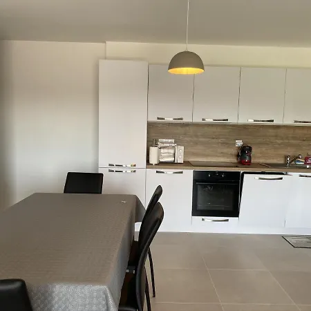 Appartamento Joli à 1 Km Du Centre Historique De Porto-vecchio Et Ses Commerces Porto Vecchio